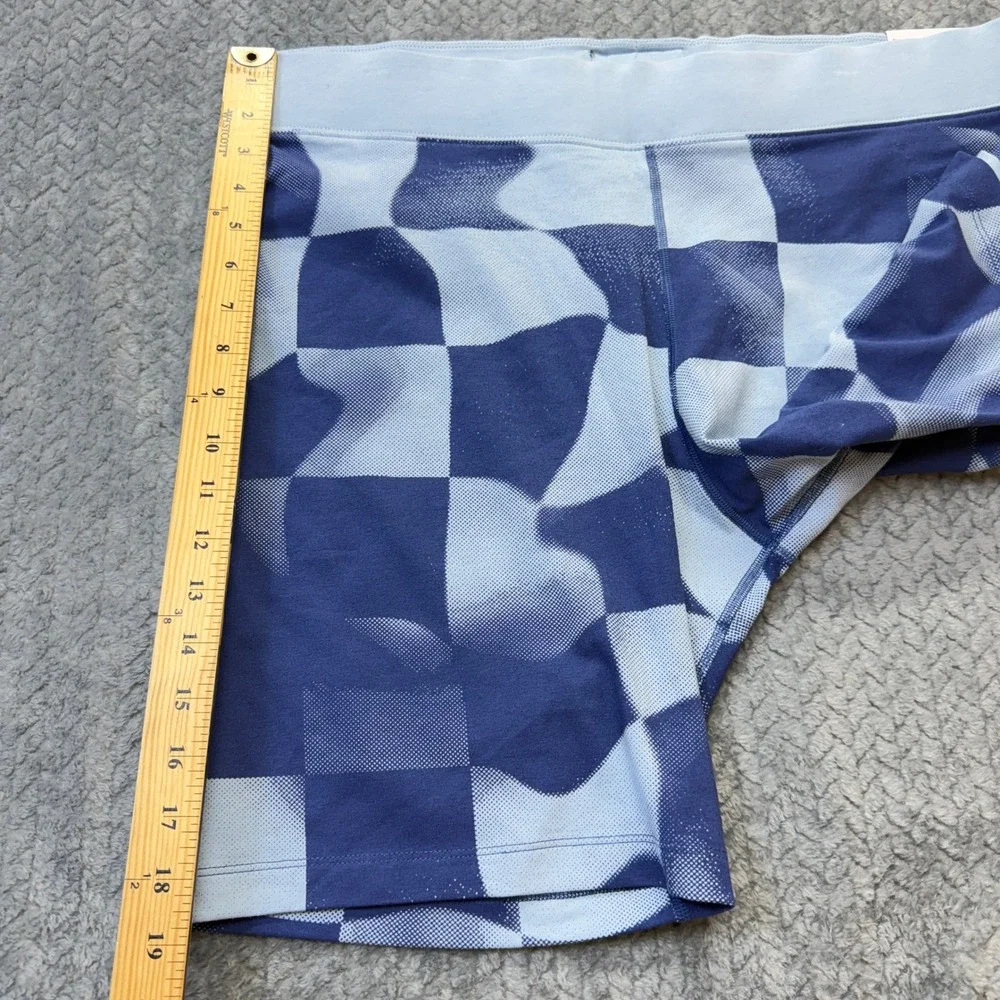 Nike Sportswear Checkered Bike Shorts Blue Mid Rise Tight Fit Womens 2X‎